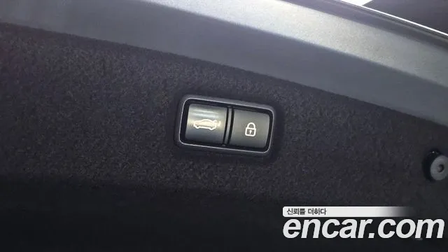 2021 Genesis G90 3.8 AWD Sold VIN KMHG241DDMU093110 – side profile