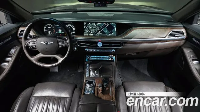 2021 Genesis G90 3.8 AWD Sold VIN KMHG241DDMU093110 – exterior detail