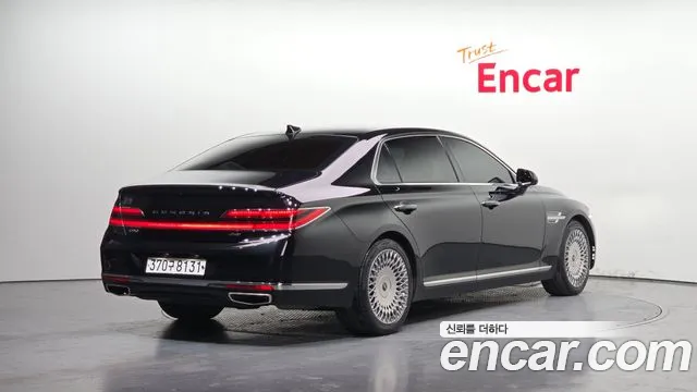 2021 Genesis G90 3.8 AWD Sold VIN KMHG241DDMU095100 – side profile