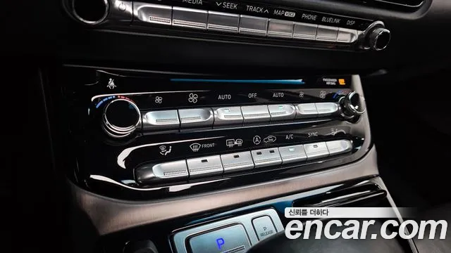 2018 Genesis EQ900 3.8 GDI AWD Sold VIN KMHG341DDJU036514 – exterior detail