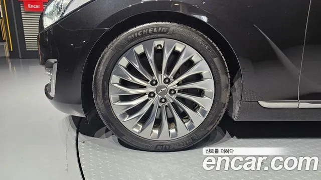 2018 Genesis EQ900 3.8 GDI AWD Sold VIN KMHG341DDJU046423 – undercarriage