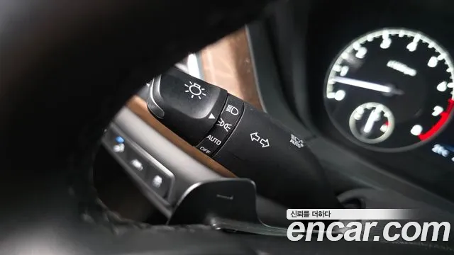 2019 Genesis G90 3.8 AWD Sold VIN KMHG341DDKU057386 – side profile