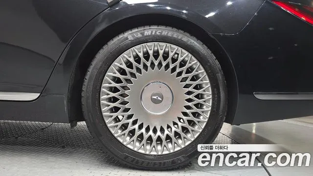 2019 Genesis G90 3.8 AWD Sold VIN KMHG341DDKU057386 – trunk area