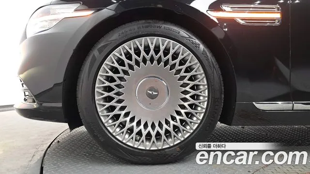 2019 Genesis G90 3.8 AWD Sold VIN KMHG341DDKU057386 – photo 34
