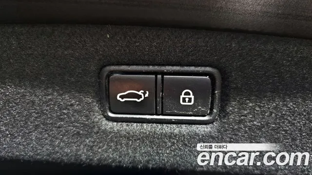 2019 Genesis G90 3.8 AWD Sold VIN KMHG341DDKU057789 – engine bay