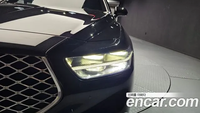 2019 Genesis G90 3.8 AWD Sold VIN KMHG341DDKU057789 – exterior detail