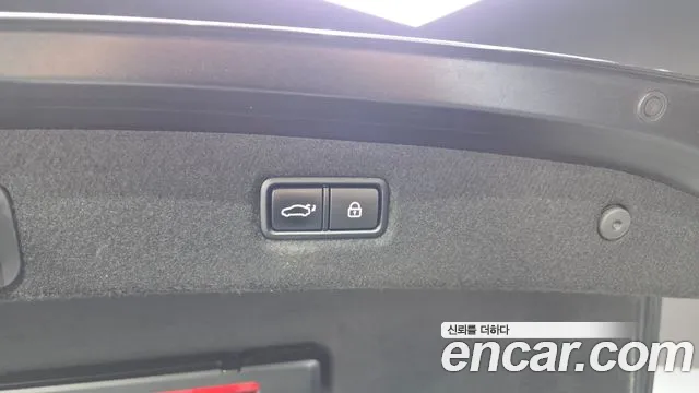 2019 Genesis G90 3.8 AWD Sold VIN KMHG341DDKU063612 – photo 23 2019 Genesis G90 3.8 AWD Sold VIN KMHG341DDKU063612 – photo 23