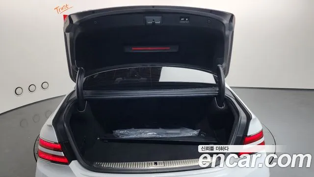 2019 Genesis G90 3.8 AWD Sold VIN KMHG341DDKU070429 – photo 19