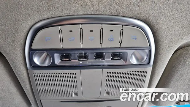 2017 Genesis EQ900 5.0 GDI AWD Sold VIN KMHG541HDHU028182 – photo 29