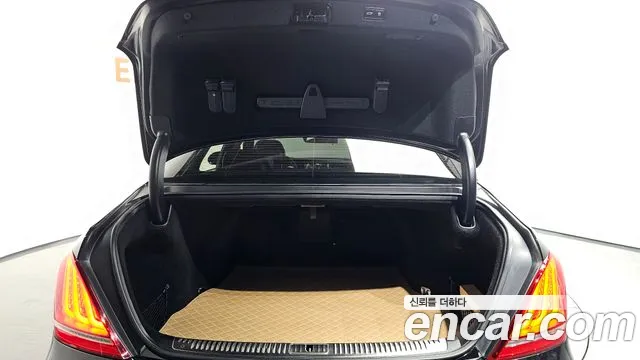 2017 Genesis EQ900 5.0 GDI AWD Sold VIN KMHG541HDHU028182 – photo 41
