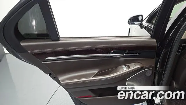 2018 Genesis EQ900 5.0 GDI AWD Sold VIN KMHG541HDJU035241 – photo 21