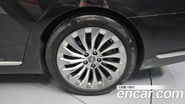 2018 Genesis EQ900 5.0 GDI AWD Sold VIN KMHG541HDJU035241 – photo 26