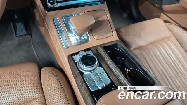 2019 Genesis G90 5.0 AWD Sold VIN KMHG541HDKU066614 – undercarriage 2019 Genesis G90 5.0 AWD Sold VIN KMHG541HDKU066614 – undercarriage
