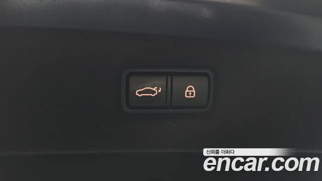 2019 Genesis G90 5.0 AWD Sold VIN KMHG541HDKU066614 – photo 23 2019 Genesis G90 5.0 AWD Sold VIN KMHG541HDKU066614 – photo 23