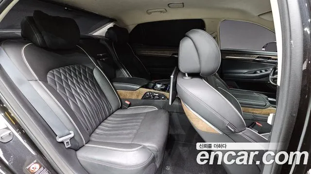 2019 Genesis G90 5.0 AWD Sold VIN KMHG541HDKU066651 – undercarriage 2019 Genesis G90 5.0 AWD Sold VIN KMHG541HDKU066651 – undercarriage