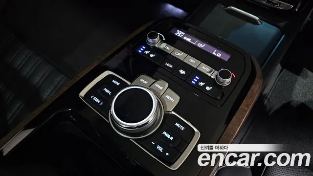 2019 Genesis G90 5.0 AWD Sold VIN KMHG541HDKU066651 – photo 24 2019 Genesis G90 5.0 AWD Sold VIN KMHG541HDKU066651 – photo 24