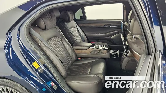 2019 Genesis G90 5.0 AWD Sold VIN KMHG541HDKU072022 – photo 30 2019 Genesis G90 5.0 AWD Sold VIN KMHG541HDKU072022 – photo 30
