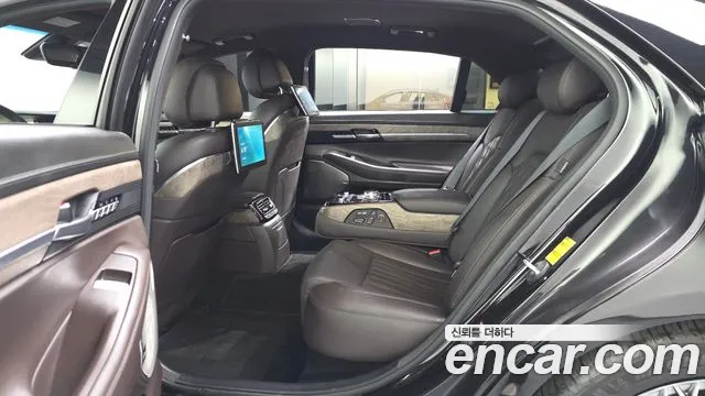 2019 Genesis G90 5.0 AWD Sold VIN KMHG541HDKU074302 – photo 24 2019 Genesis G90 5.0 AWD Sold VIN KMHG541HDKU074302 – photo 24
