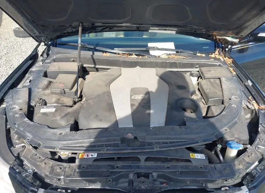 2013 HYUNDAI Genesis Used VIN KMHGC4DD1DU254398 – rear exterior