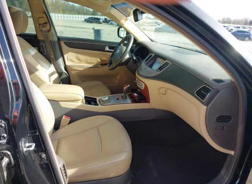 2013 HYUNDAI Genesis Used VIN KMHGC4DD1DU254398 – photo 12
