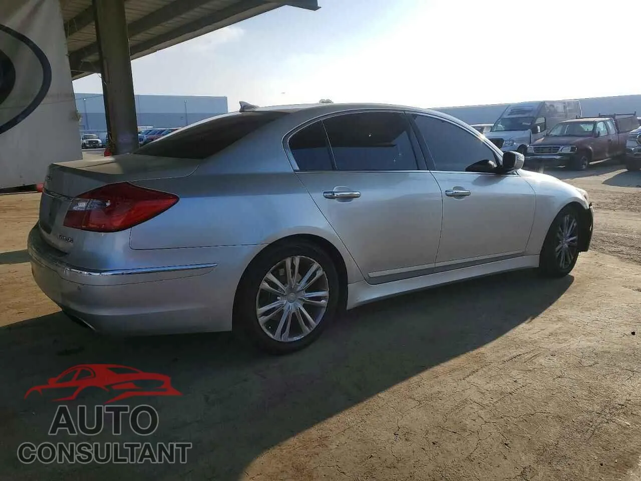 2013 HYUNDAI GENESIS Damaged VIN KMHGC4DD5DU224580 – side profile