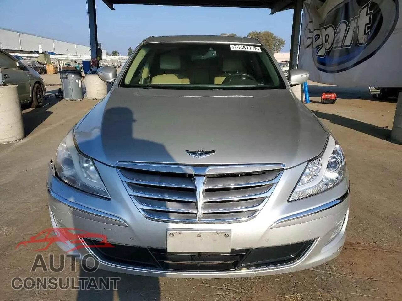 2013 HYUNDAI GENESIS Damaged VIN KMHGC4DD5DU224580 – interior seats