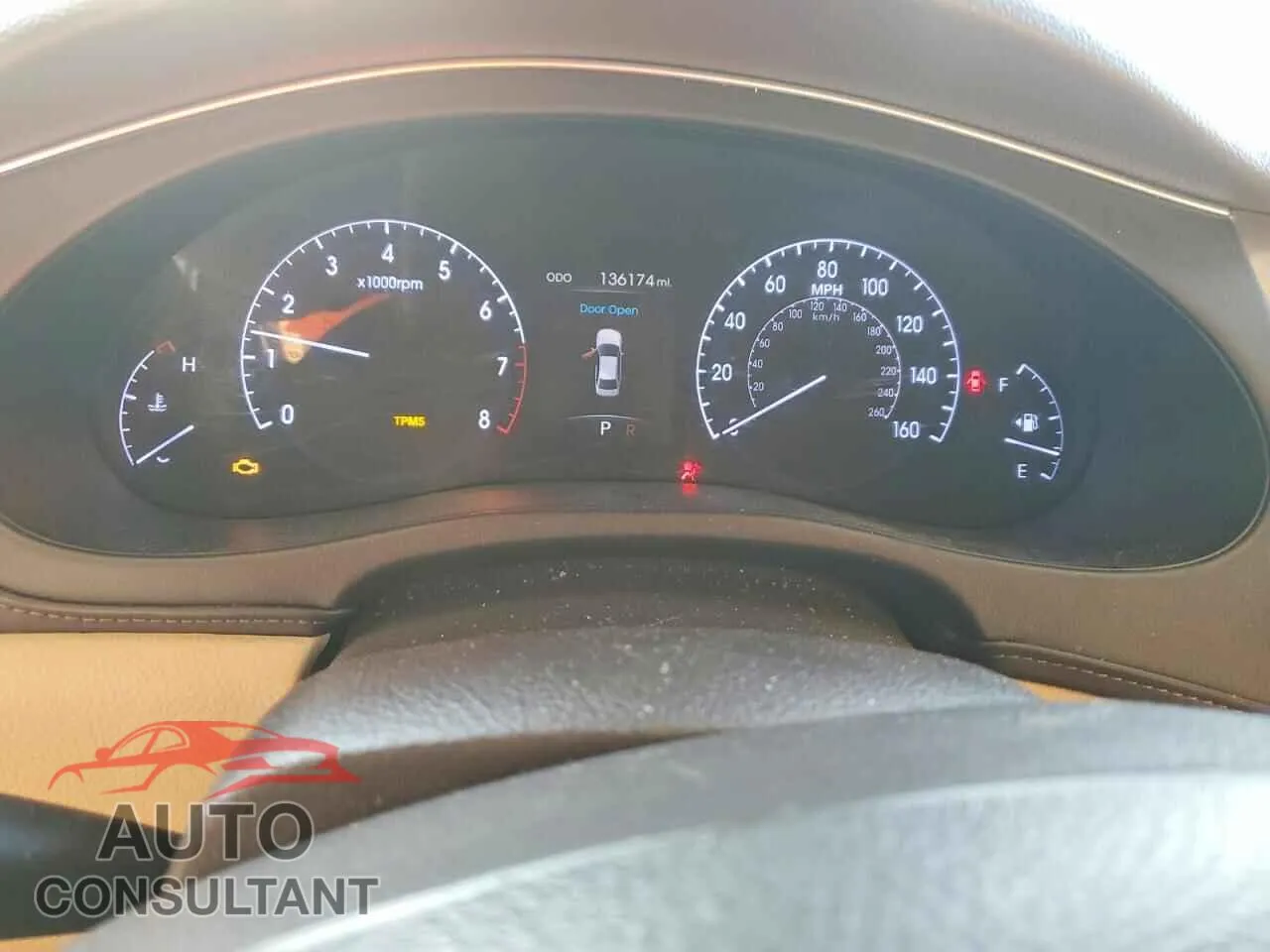 2013 HYUNDAI GENESIS Damaged VIN KMHGC4DD5DU224580 – trunk area