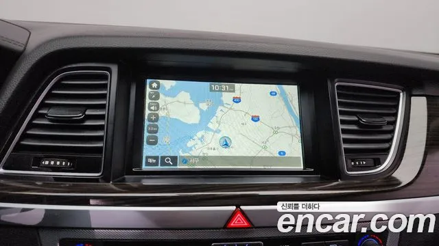 2017 Genesis G80 3.3 GDI Sold VIN KMHGL41DBHU224140 – odometer reading