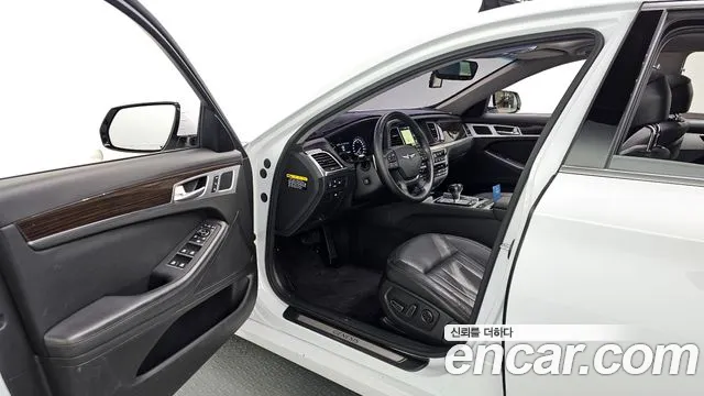 2017 Genesis G80 3.3 GDI Sold VIN KMHGL41DBHU228554 – photo 17