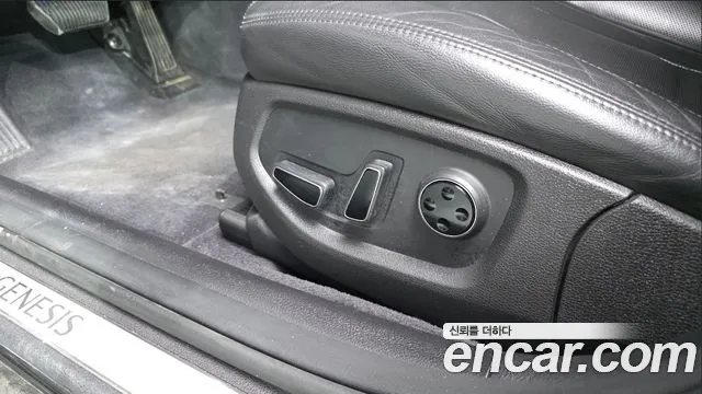 2018 Genesis G80 3.3 GDI Sold VIN KMHGL41DBJU250673 – photo 25 2018 Genesis G80 3.3 GDI Sold VIN KMHGL41DBJU250673 – photo 25