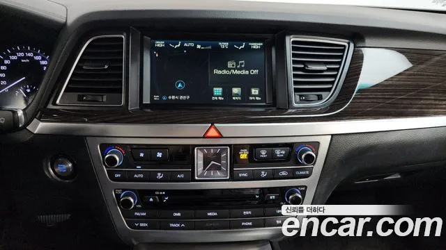 2018 Genesis G80 3.3 GDI Sold VIN KMHGL41DBJU251074 – undercarriage