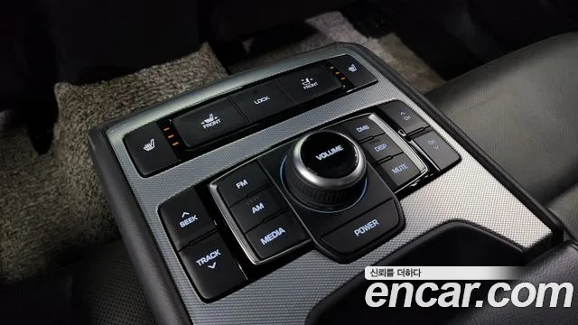 2018 Genesis G80 3.3 GDI Sold VIN KMHGL41DBJU255470 – photo 20