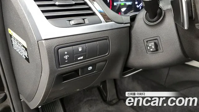 2018 Genesis G80 3.3 GDI Sold VIN KMHGL41DBJU257990 – odometer reading