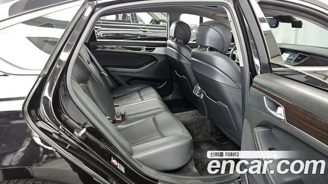 2018 Genesis G80 3.3 GDI Sold VIN KMHGL41DBJU257990 – photo 23