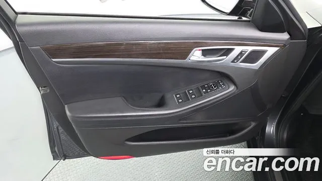 2018 Genesis G80 3.3 GDI Sold VIN KMHGL41DBJU275948 – photo 11