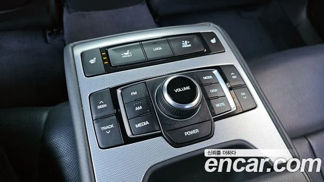2018 Genesis G80 3.3 GDI Sold VIN KMHGL41DBJU283461 – photo 16