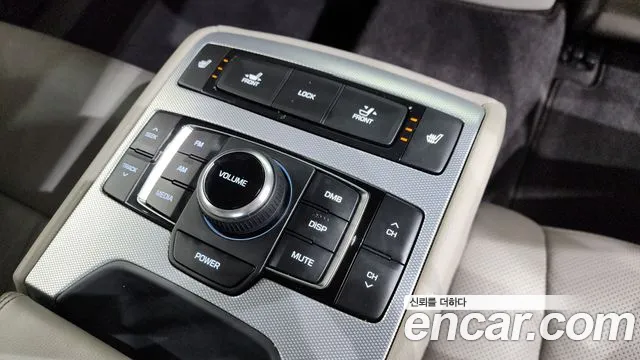 2020 Genesis G80 3.3 GDI Sold VIN KMHGL41DBLU341721 – trunk area