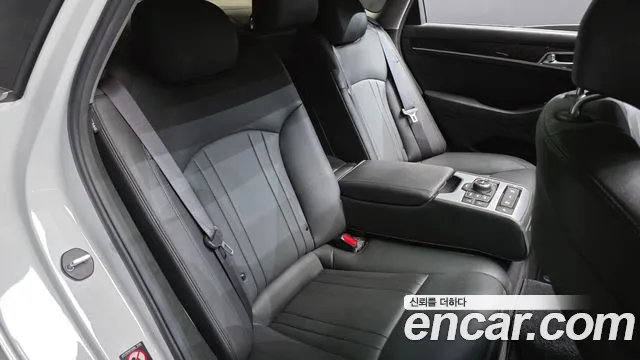 2020 Genesis G80 3.3 GDI Sold VIN KMHGL41DBLU343905 – odometer reading