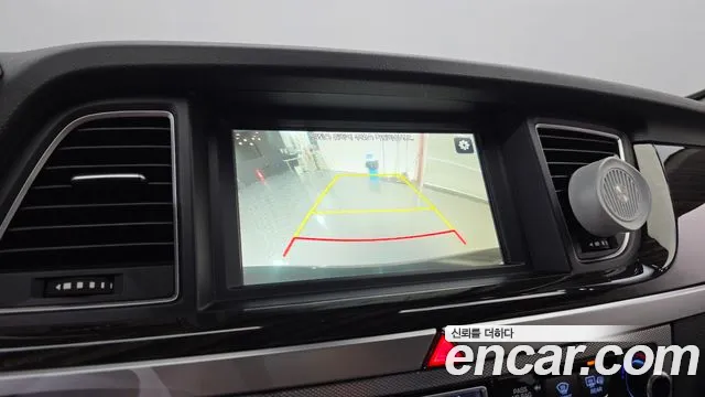 2017 Genesis G80 3.3 GDI AWD Sold VIN KMHGL41DDHU217984 – interior seats