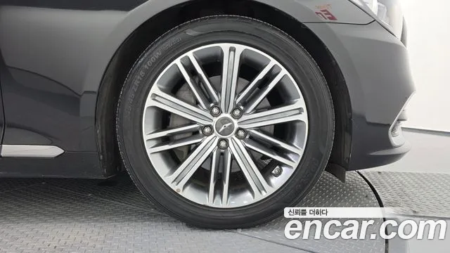 2017 Genesis G80 3.3 GDI AWD VIN KMHGL41DDHU232315
