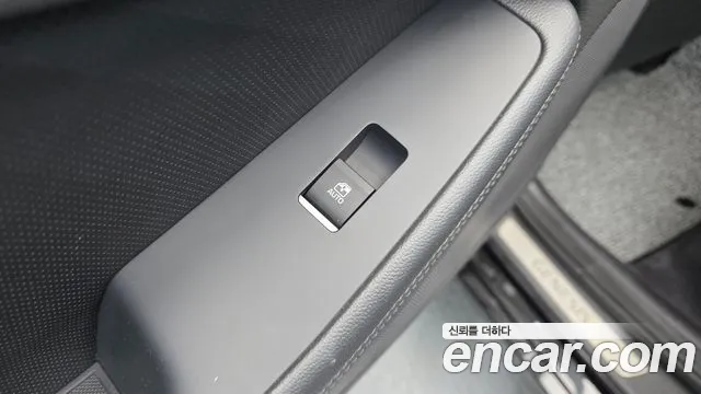2017 Genesis G80 3.3 GDI AWD Sold VIN KMHGL41DDHU232315 – trunk area