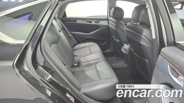 2018 Genesis G80 3.3 GDI AWD Sold VIN KMHGL41DDJU259222 – dashboard 2018 Genesis G80 3.3 GDI AWD Sold VIN KMHGL41DDJU259222 – dashboard