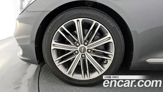 2018 Genesis G80 3.3 GDI AWD Sold VIN KMHGL41DDJU283410 – exterior detail