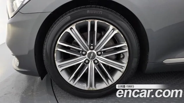 2018 Genesis G80 3.3 GDI AWD Sold VIN KMHGL41DDJU292415 – undercarriage 2018 Genesis G80 3.3 GDI AWD Sold VIN KMHGL41DDJU292415 – undercarriage
