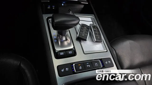 2018 Genesis G80 3.3 GDI AWD Sold VIN KMHGL41DDJU292415 – trunk area 2018 Genesis G80 3.3 GDI AWD Sold VIN KMHGL41DDJU292415 – trunk area
