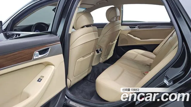 2019 Genesis G80 3.3 GDI AWD Sold VIN KMHGL41DDKU307578 – photo 17