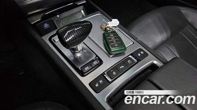 2019 Genesis G80 3.3 GDI AWD Sold VIN KMHGL41DDKU313406 – rear exterior