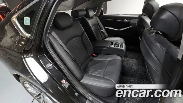 2019 Genesis G80 3.3 GDI AWD Sold VIN KMHGL41DDKU313406 – photo 19