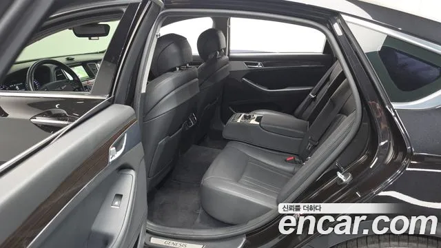 2019 Genesis G80 3.3 GDI AWD Sold VIN KMHGL41DDKU324242 – side profile
