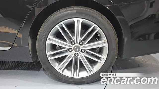 2019 Genesis G80 3.3 GDI AWD Sold VIN KMHGL41DDKU324242 – photo 18